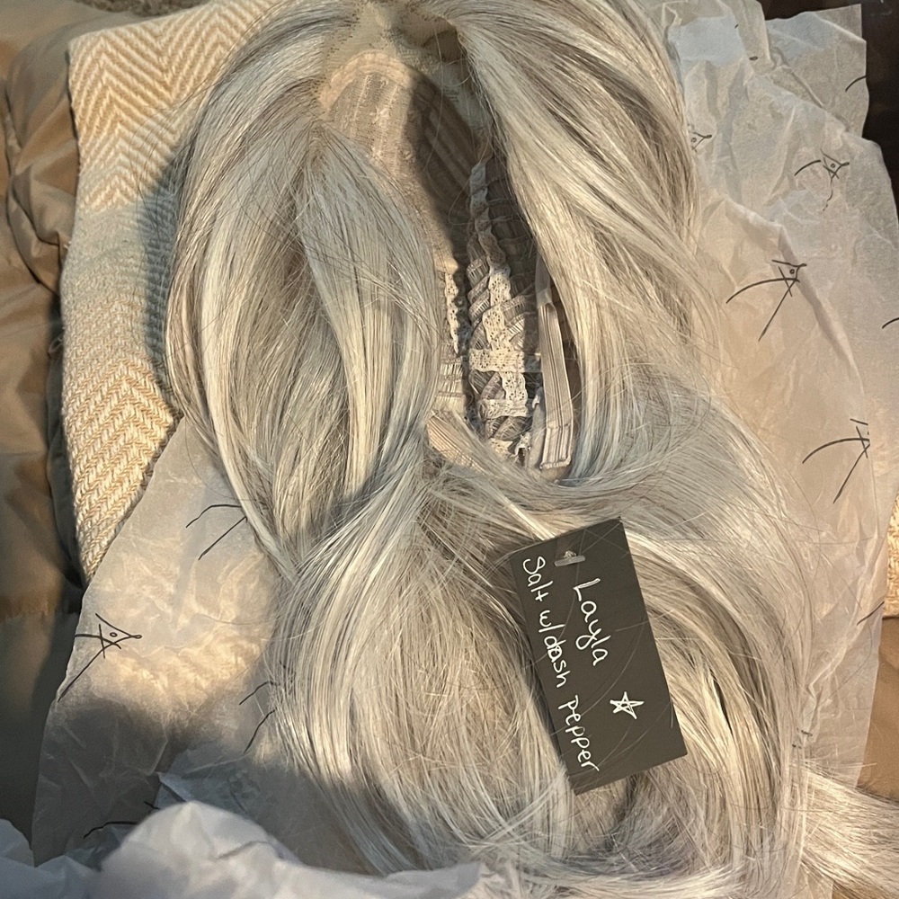 Belle Tress “Salt Dash of Pepper-Layla Wig - Picture 10 of 10